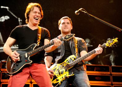 Wolfgang with his mum Valerie Bertinelli and dad Eddie Van Halen.Alt
Eddie Van Halen, son Wolfgang Van Halen, Valerie Bertinelli, family photo