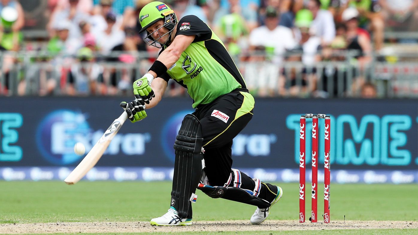 BBL: Shane Watson leads Sydney Thunder to victory over Adelaide Strikers