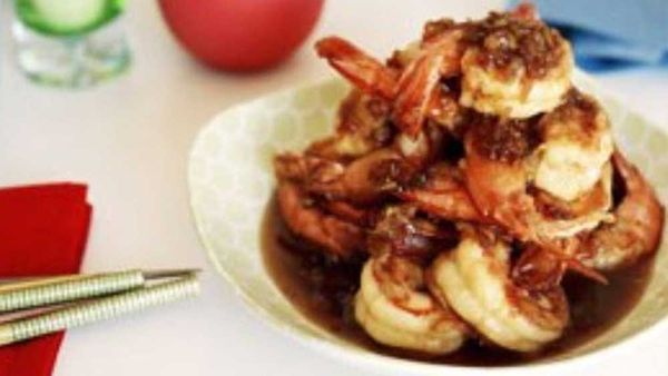 Kylie Kwong's crisp king prawns with honey and garlic sauce