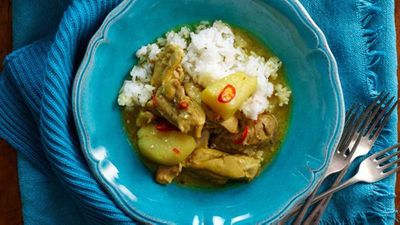 <a href="http://kitchen.nine.com.au/2016/05/13/13/21/creamy-malaysian-chicken-curry" target="_top">Creamy Malaysian chicken curry</a><br />
<br />
<a href="http://kitchen.nine.com.au/2016/06/07/02/40/malaysian-dishes-to-try-at-home" target="_top">More Malaysian recipes</a>