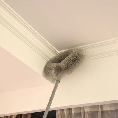 Bunnings All Set Cobweb Extension Broom