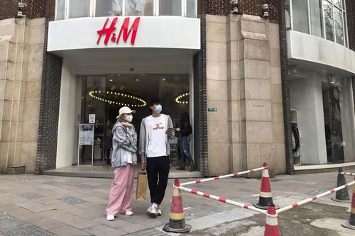 China erasing H&M from internet amid Xinjiang backlash