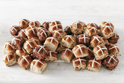 Hot cross buns