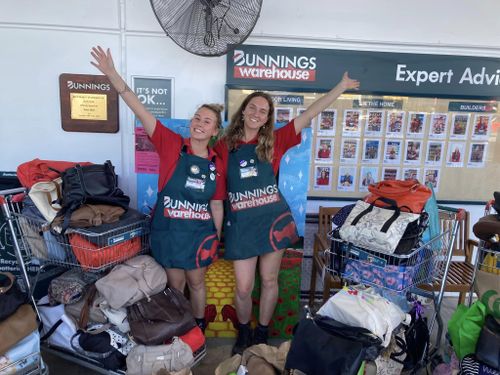 Australians can make donations to It's in the Bag at their nearest Bunnings store. (Picture: Share the Dignity). 