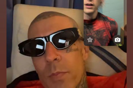 Machine Gun Kelly convinces Travis Barker to play with him on tour despite broken thumb and against doctor&#x27;s advice.