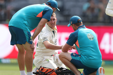 Labuschagne cops a hit to the hand