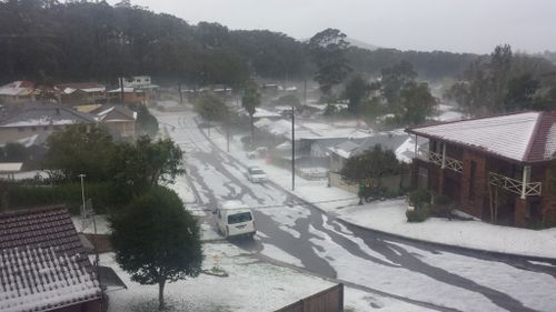 A downpour of hail has transformed the NSW Central Coast. (Matthew Mahony)