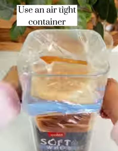 Bread container air tight