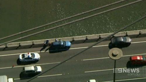 VicRoads would go on to install safety barriers along the bridge. (9NEWS)