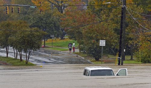 Three dead, two missing from flooding at North Carolina campsite