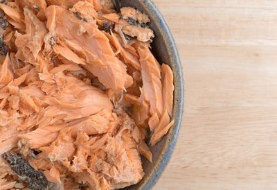 100g canned salmon