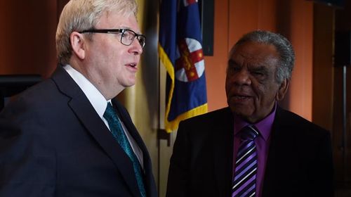 Kevin Rudd lashes out at '100 percent racist' booing of Adam Goodes 