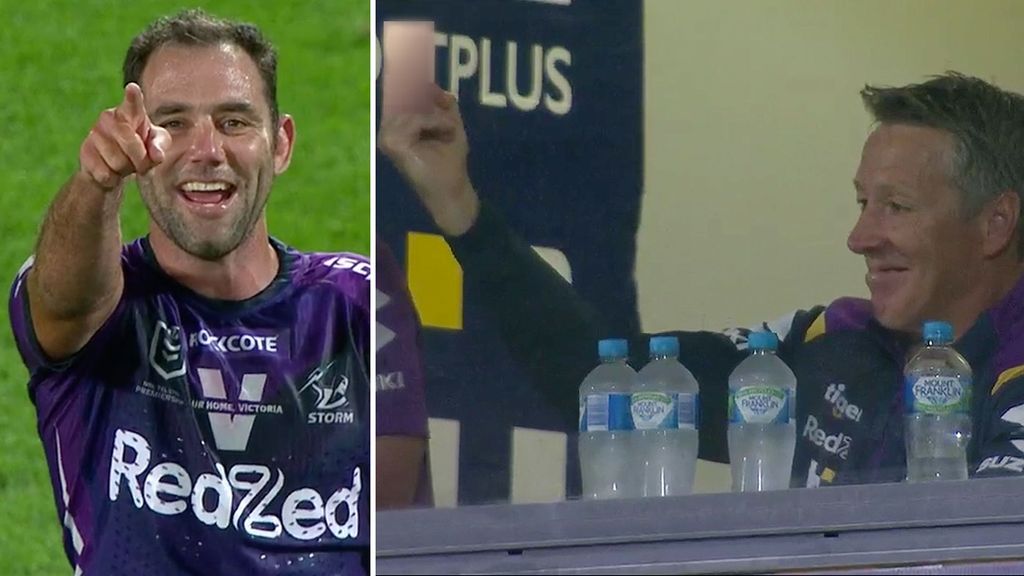 Nrl Melbourne S Craig Bellamy Flips Off Cameron Smith As Storm Thrash Tigers