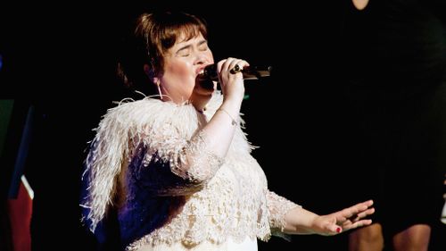 ‘Confused and shouting’ singer Susan Boyle escorted from London airport