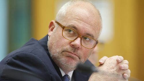 Sanayi ve İnovasyon Bakanı Tim Ayres