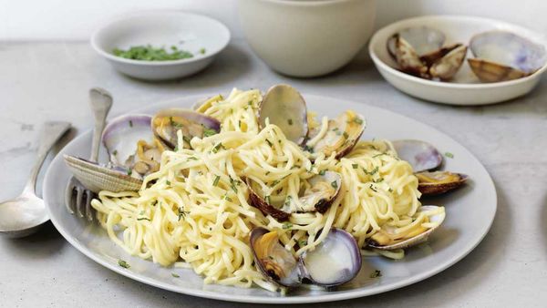 Clam and tarragon ten minute pasta