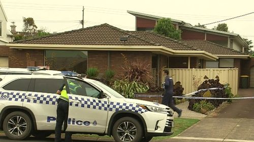 Disability pensioner arrested after man dies following alleged stabbing in Warrnambool, Victoria 