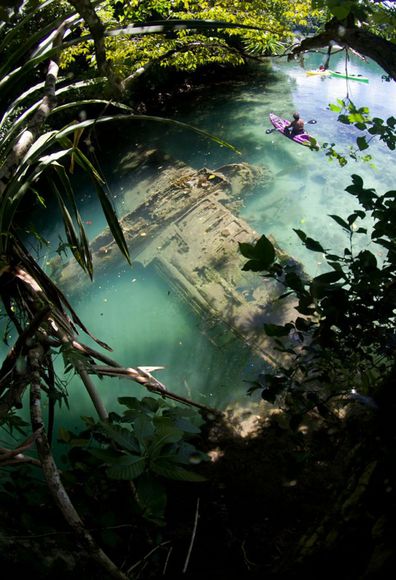 ww2 plane crash in water