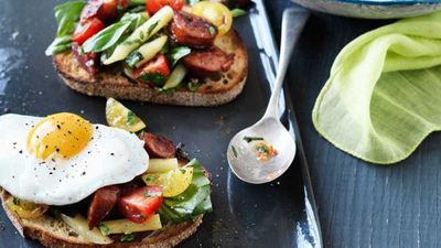 <a href="http://kitchen.nine.com.au/2017/05/19/10/01/hayden-quinn-tomato-breakfast-salad-with-chorizo-herbs-eggs-and-bread" target="_top">Hayden Quinn's tomato breakfast salad with chorizo, herbs, eggs and toast</a> recipe