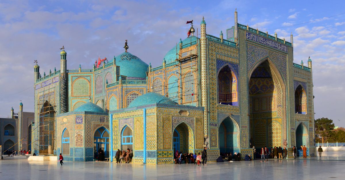 Aussies warned to avoid tourist destination where they risk being 'shot, killed'