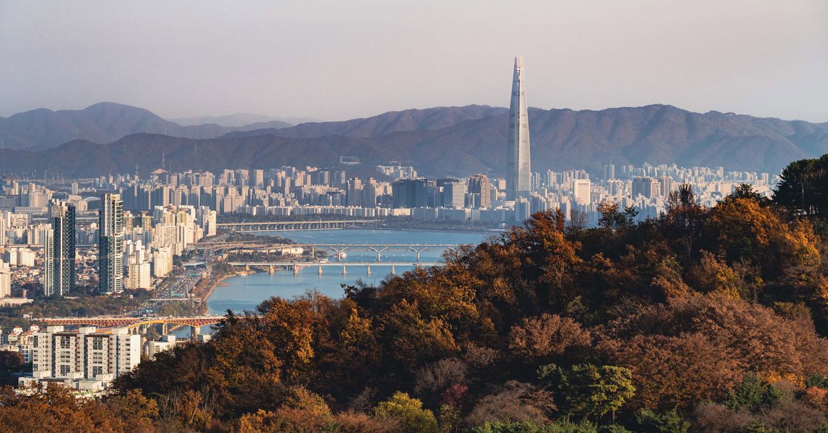 Seoul neighbourhood so crowded with tourists the government is stepping in