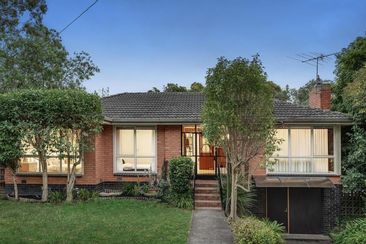 Celebrity Melbourne listings house home real estate