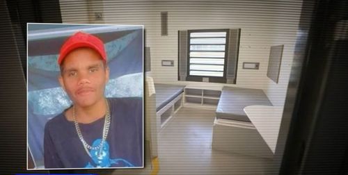 A supervisor in the controversial teen unit at Casuarina Prison has claimed Cleveland Dodd's damaged air vent was meant to be repaired the day before he self-harmed.
