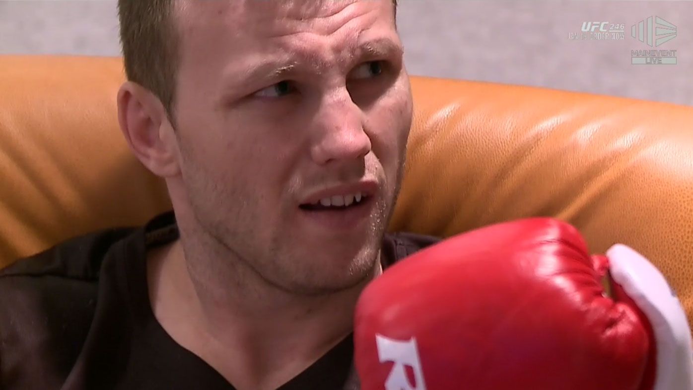Jeff Horn unhappy with glove