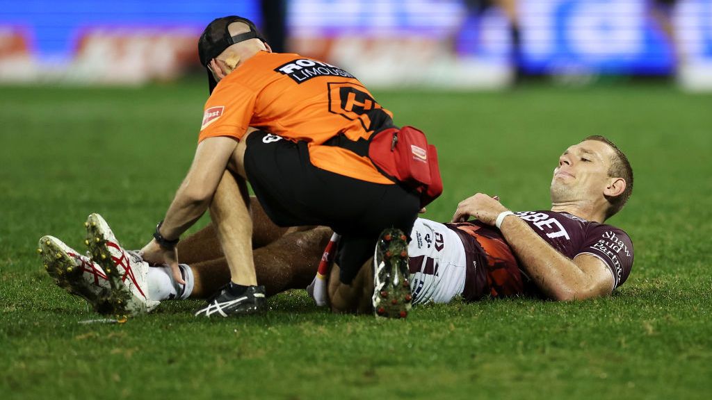 Manly Sea Eagles fullback Tom Trbojevic leaves the field with groin injury against Wests Tigers 