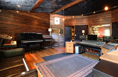 Home for sale recording studio Delta Goodrem Gisborne South Victoria Domain 