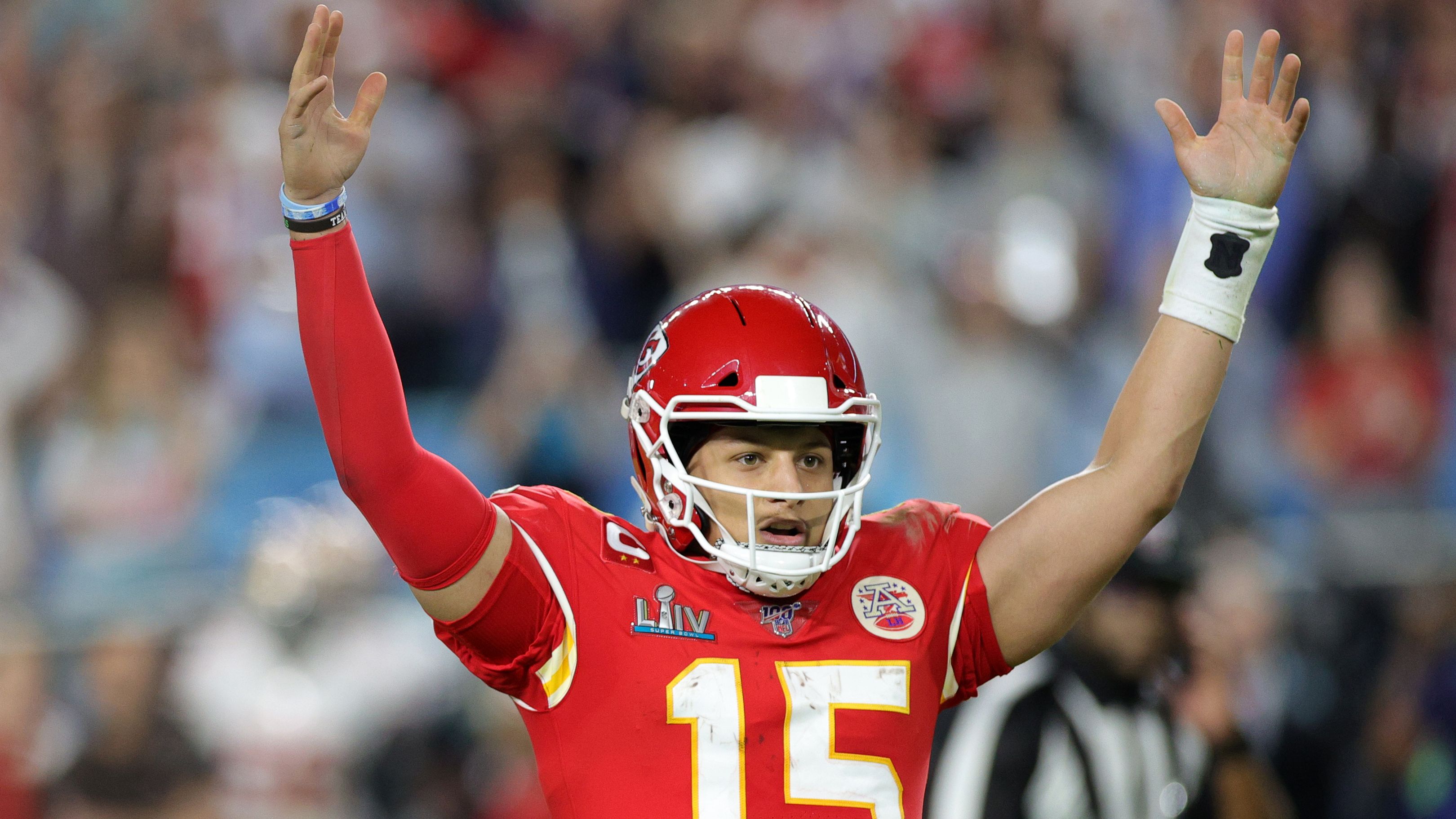 Patrick Mahomes celebrates throwing a touchdown pass in Super Bowl LIV.