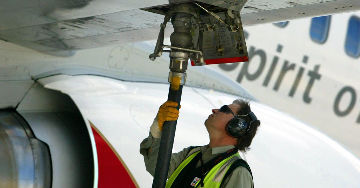 Why Aussie airlines are on the fuel crisis front line