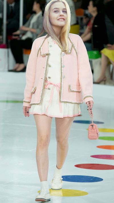 <p>Of course, she'd be the best-dressed girl at Bronson Alcott High School in Chanel's Cruise 2016 collection.</p>