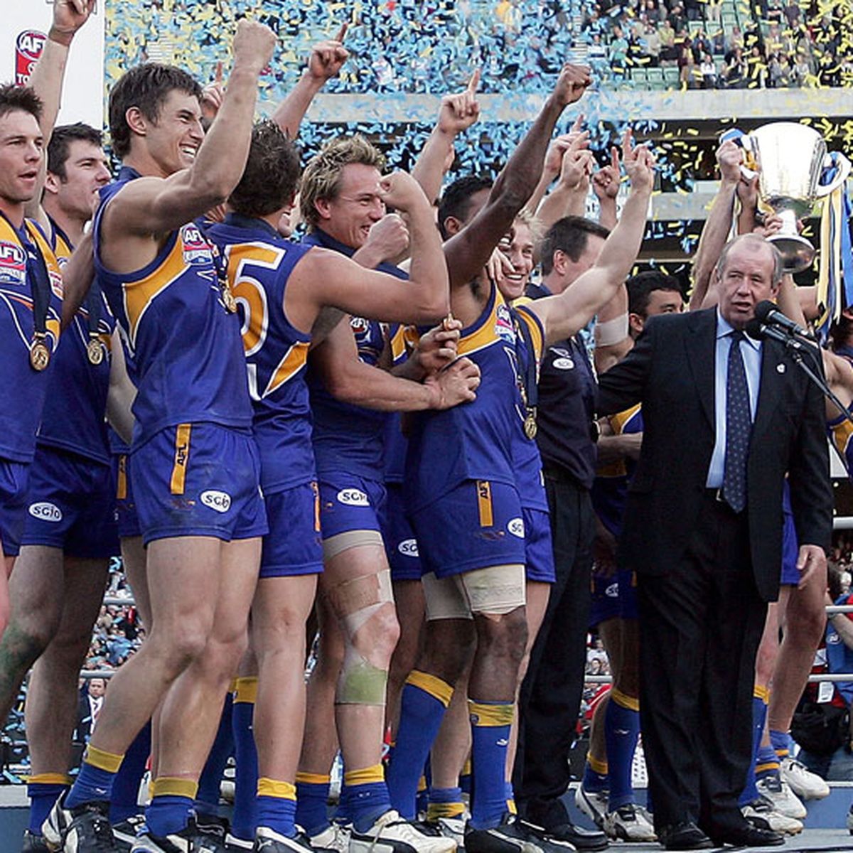 West Coast Eagles deny allegations of widespread team drug culture, AFL