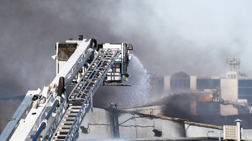 190405 Melbourne factory fire Campbellfield under control