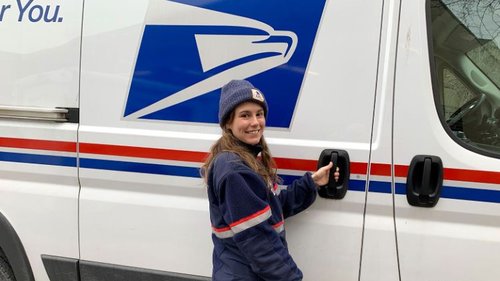 Newmarket mail carrier Kayla Berridge realised during her shift on January 27 that mail had been piling up for four days at a resident's home.
