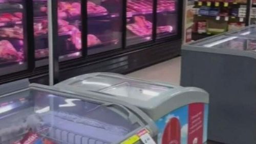 The prolonged power outages have forced businesses and schools to close in the towns of Leigh Creek and Hawker, leaving residents frustrated and demanding a permanent backup power supply.Leigh Creek's only supermarket is among those affected, with perishable fresh produce slowly spoiling.