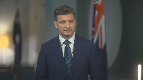 Il leader dell'opposizione Angus Taylor ha preso di mira il primo ministro Anthony Albanese dopo il suo discorso nazionale di ieri sera.
