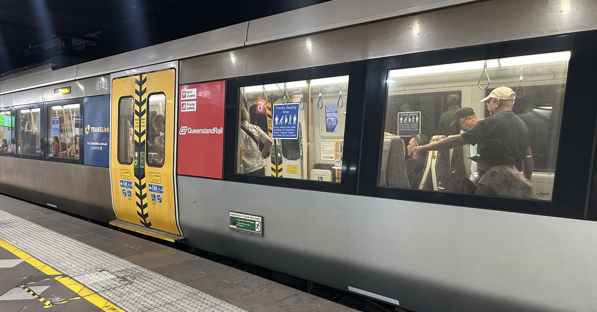 Train strikes to go ahead in Brisbane amid NRL Magic Round