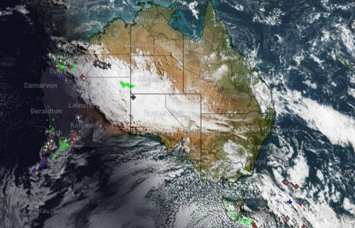 Cloud from the low was picked up by a cold front and carried all the way across the Great Australian Bight to eastern Australia. It can be seen sitting over the alpine areas, where it delivered heavy snow.