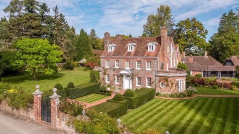 Celebrity homes property real estate UK Britain country estate 