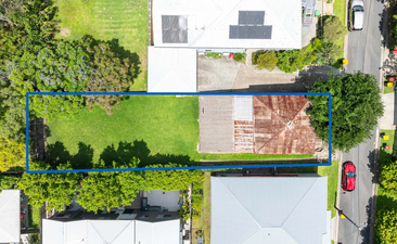 Aerial view of 8 Swansea Street, Annerley QLD.