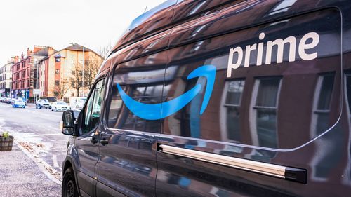 It's an Amazon nightmare. Imagine hundreds of oversized packages appear on your doorstep -- and you have no clue why. You never ordered them. Yet, the shipping spree to your street continues for more than a year. That's what happened to a San Jose woman. 