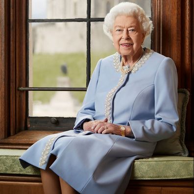 A portrait of the Queen taken by Ranald Mackechnie has been released ahead of the Platinum Jubilee.