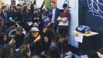 Hundreds flock to Melbourne laneway to listen to Bon Iver’s new album on cassette