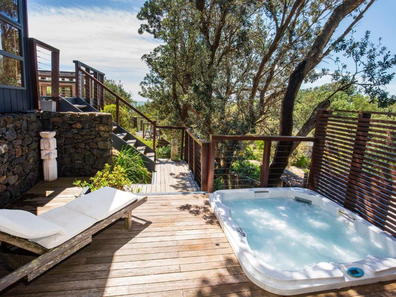 Outdoor spa at Illaroo Culburra, a holiday home on the Shoalhaven coast of NSW