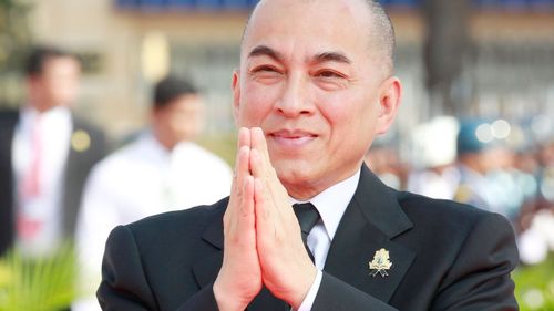 Cambodia to arrest three behind photoshopped image of king