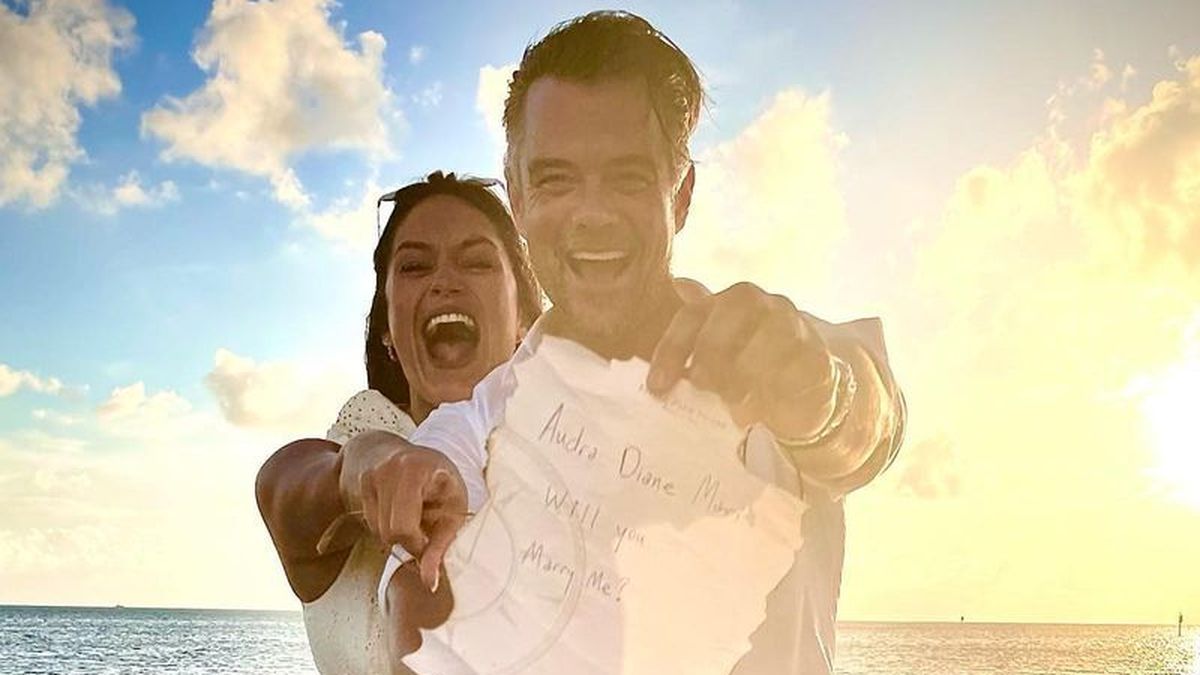 Josh Duhamel proposes to model girlfriend Audra Mari with sweet message in  a bottle - 9Celebrity