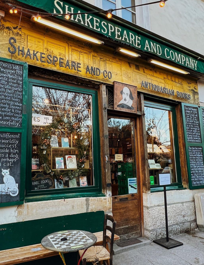 Shakespeare and Company, Paris France