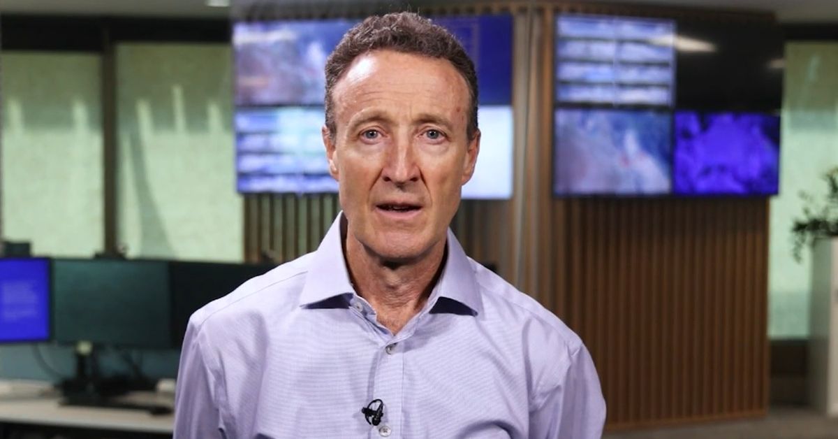Weather bureau executive retires months after panned $96 million website relaunch